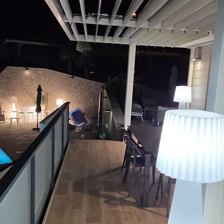 Bali - Piscine - Vue * Frejus