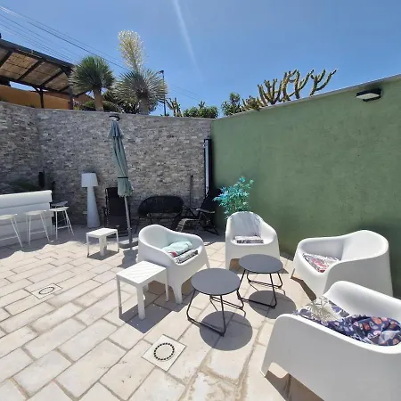 Bali - Piscine - Vue * Frejus